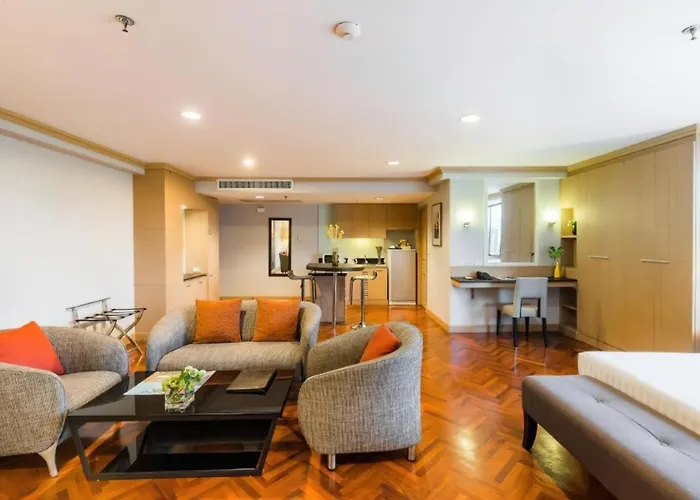 Hotel Alt Nana By Uhg -nearby Benjakitti Park & Queen Sirikit National Convention Center 4*