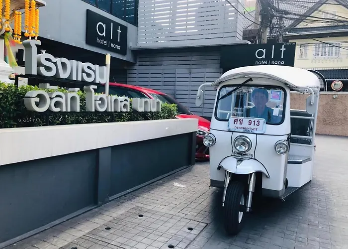 Hotel Alt Nana By Uhg -nearby Benjakitti Park & Queen Sirikit National Convention Center 4*