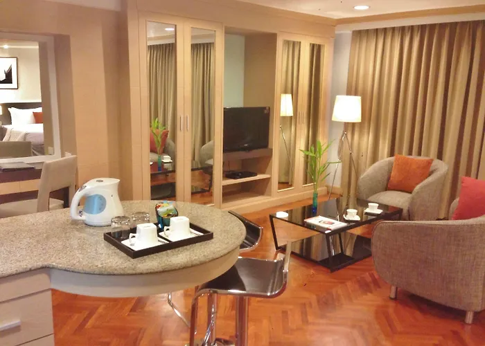 Alt Nana By Uhg -nearby Benjakitti Park & Queen Sirikit National Convention Center 4*