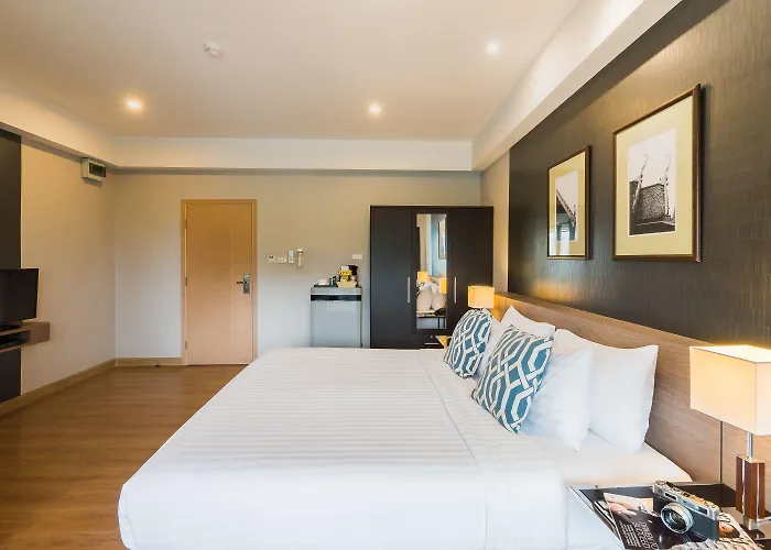 Alt Nana By Uhg -nearby Benjakitti Park & Queen Sirikit National Convention Center Hotel 4*