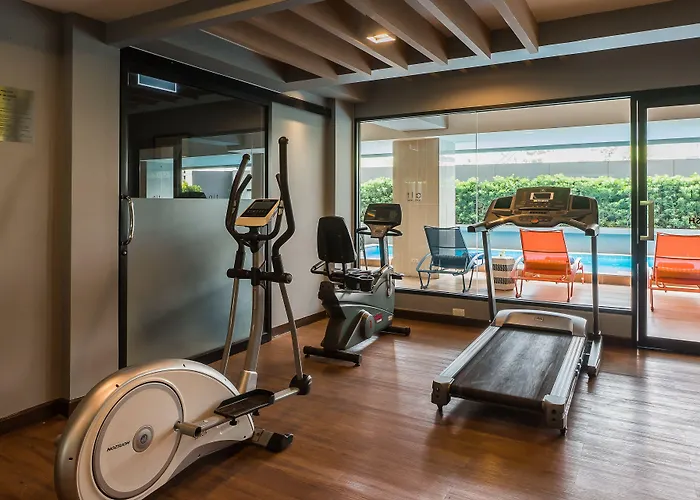 Hotel Alt Nana By Uhg -nearby Benjakitti Park & Queen Sirikit National Convention Center Bangkok