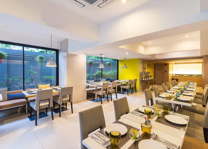 Hotel Alt Nana By Uhg -nearby Benjakitti Park & Queen Sirikit National Convention Center 4*
