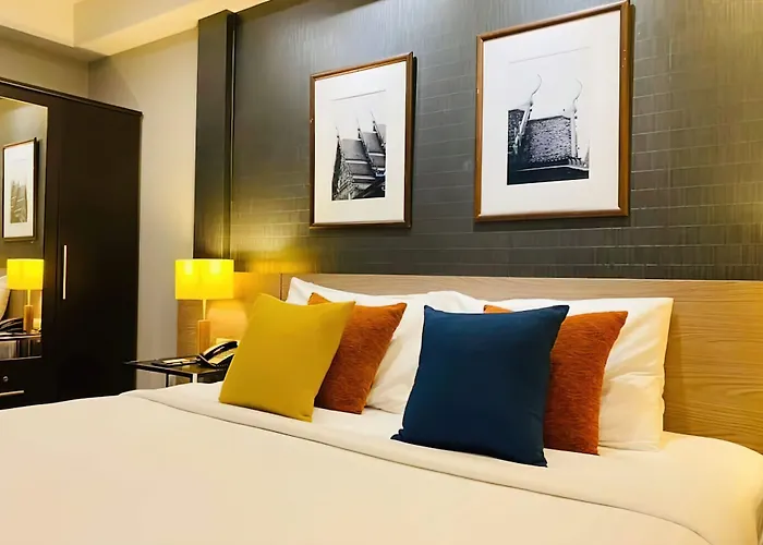 Alt Nana By Uhg -nearby Benjakitti Park & Queen Sirikit National Convention Center Hotel