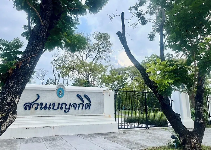 Alt Nana By Uhg -nearby Benjakitti Park & Queen Sirikit National Convention Center מלון 4*