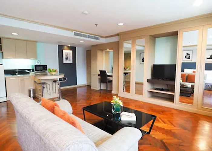 Hotel Alt Nana By Uhg -nearby Benjakitti Park & Queen Sirikit National Convention Center 4*